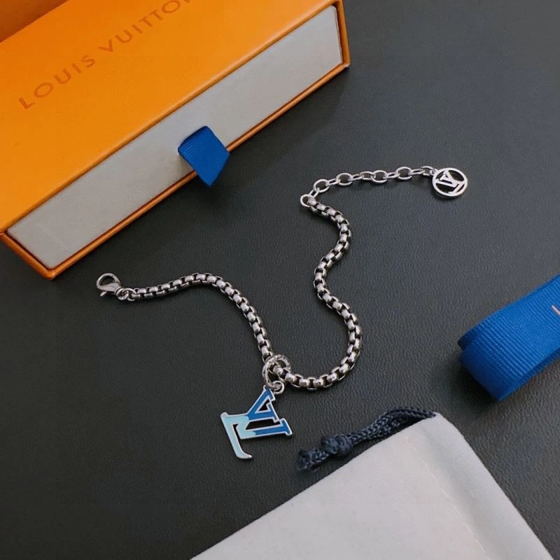 Casual Louis Vuitton Bracelets 250967