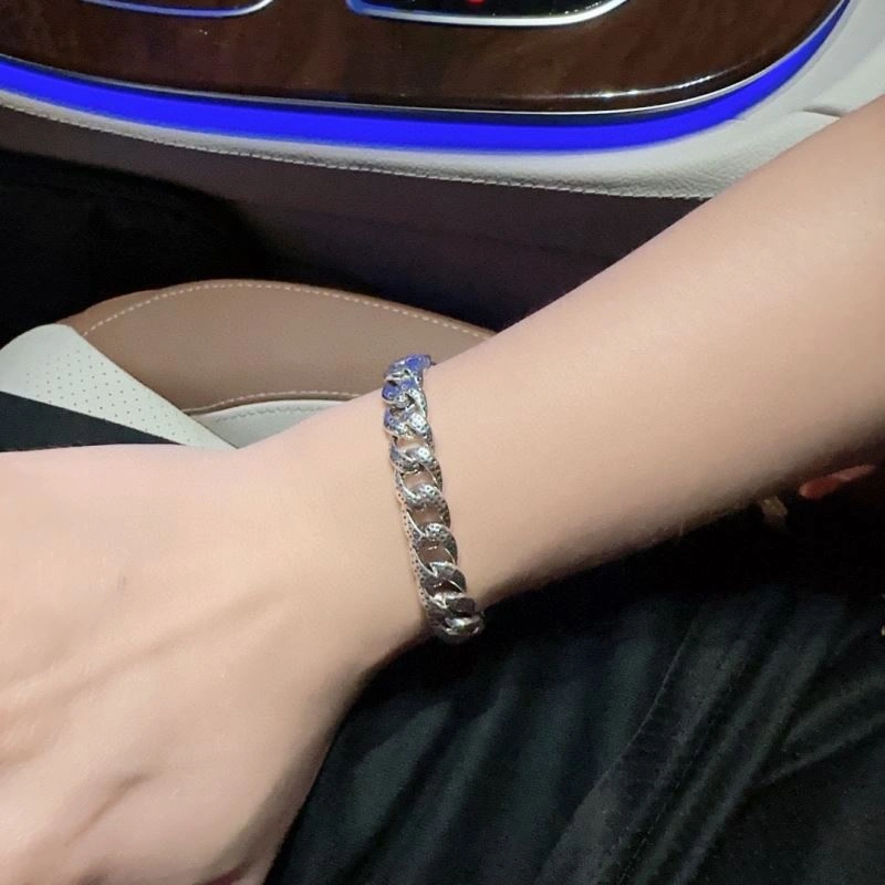 GoAnywhere Louis Vuitton Bracelets 250968