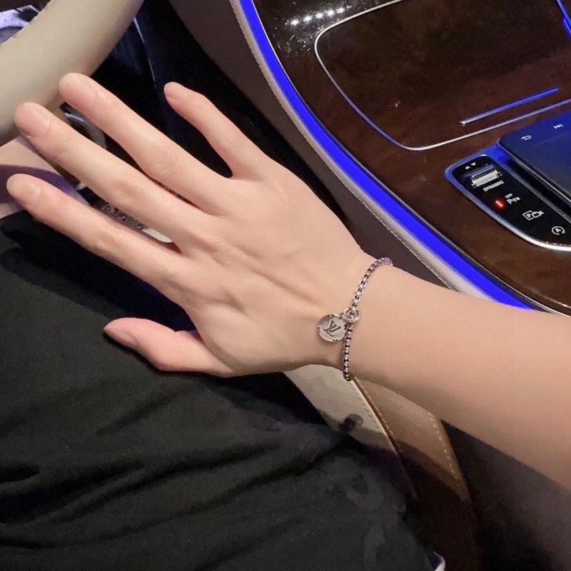 Louis Vuitton Bracelets Colorful 250966