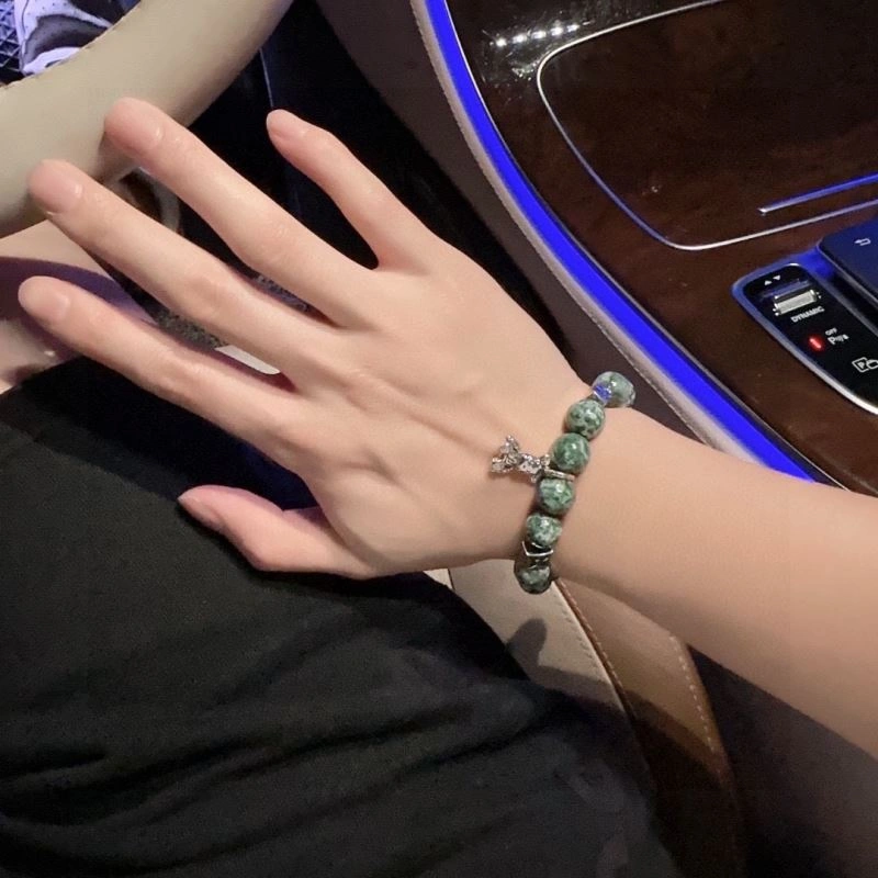 Chic Louis Vuitton Bracelets 250958