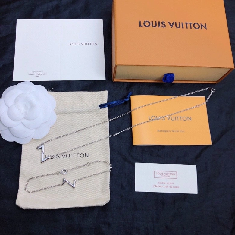 Louis Vuitton Bracelets Functional 250943