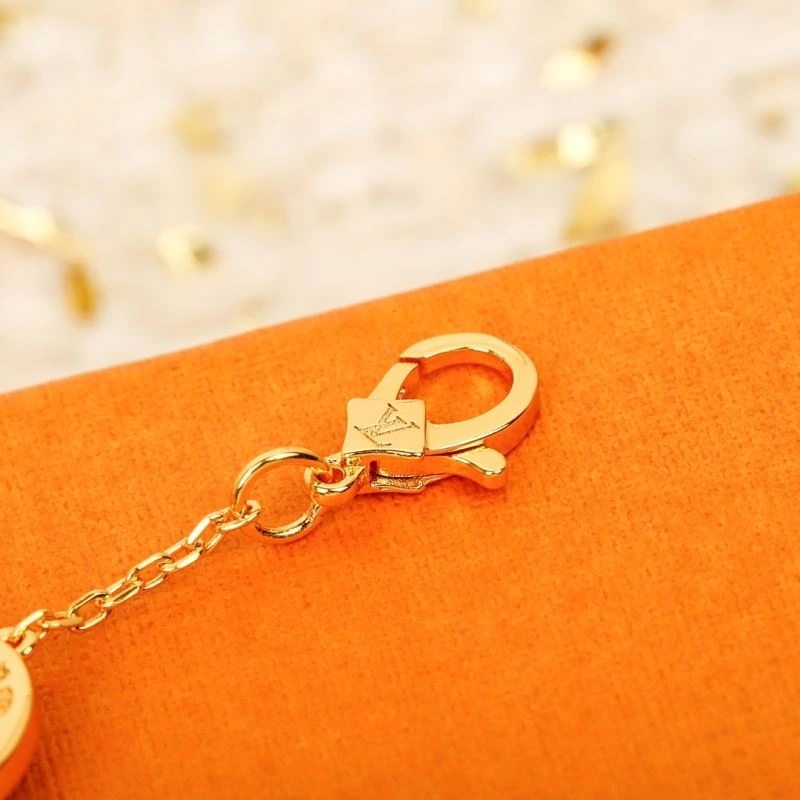 Affordable Louis Vuitton Bracelets 250949