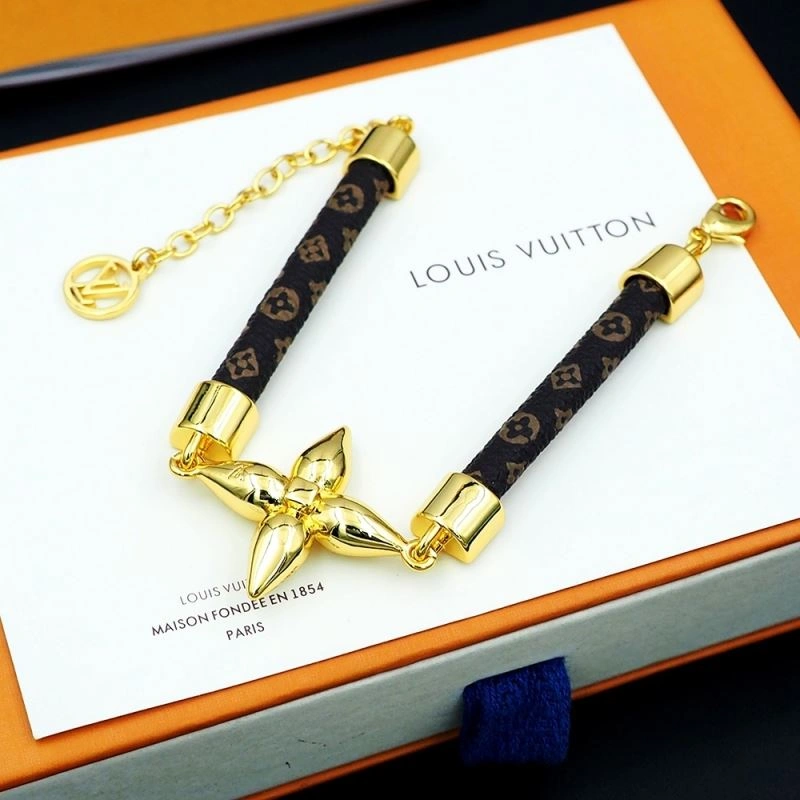 SunProtective Louis Vuitton Bracelets 250858
