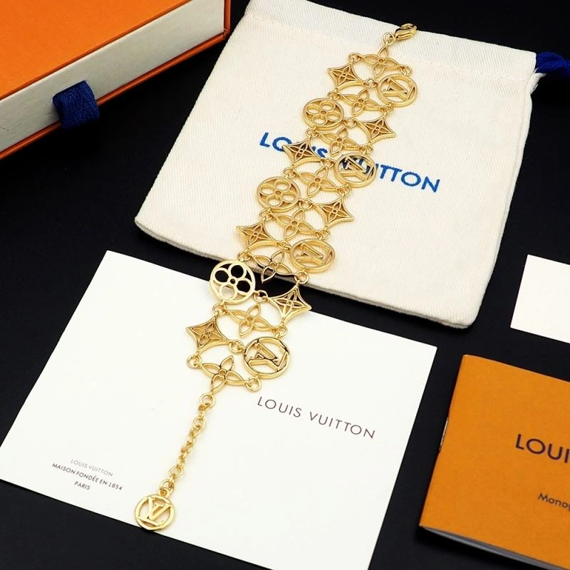 OdorResistant Louis Vuitton Bracelets 250857