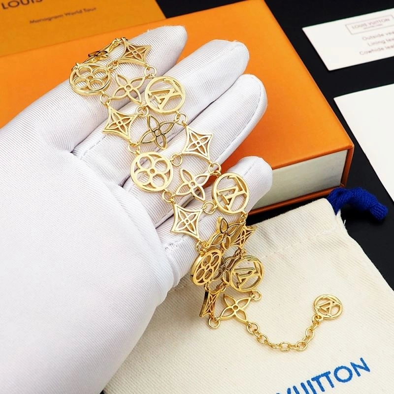 OdorResistant Louis Vuitton Bracelets 250857
