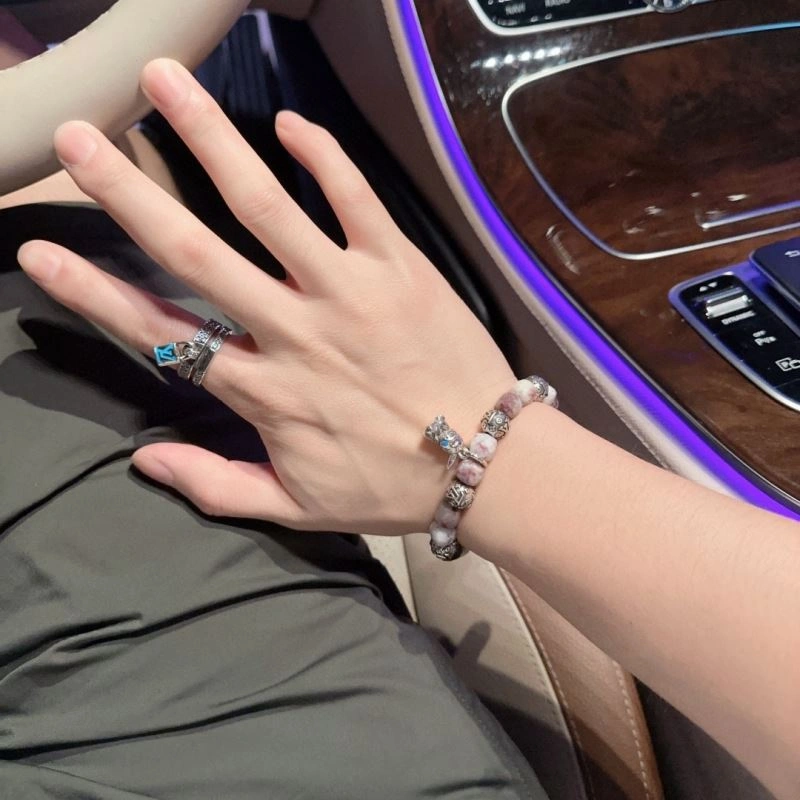 Upgraded Louis Vuitton Bracelets 250855