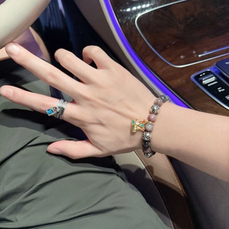Louis Vuitton Bracelets GoAnywhere 250845