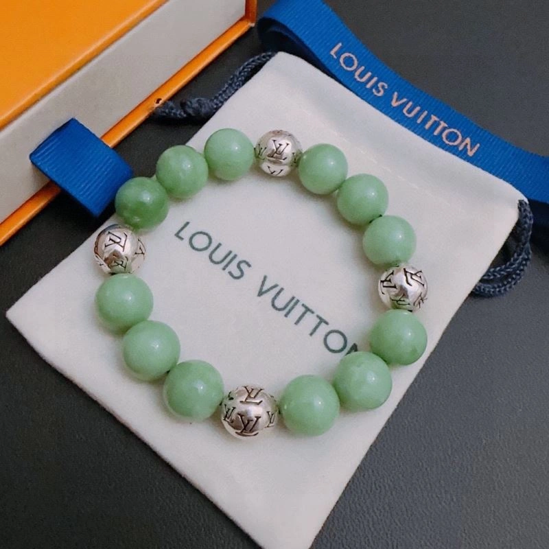 Comfortable Louis Vuitton Bracelets 250847