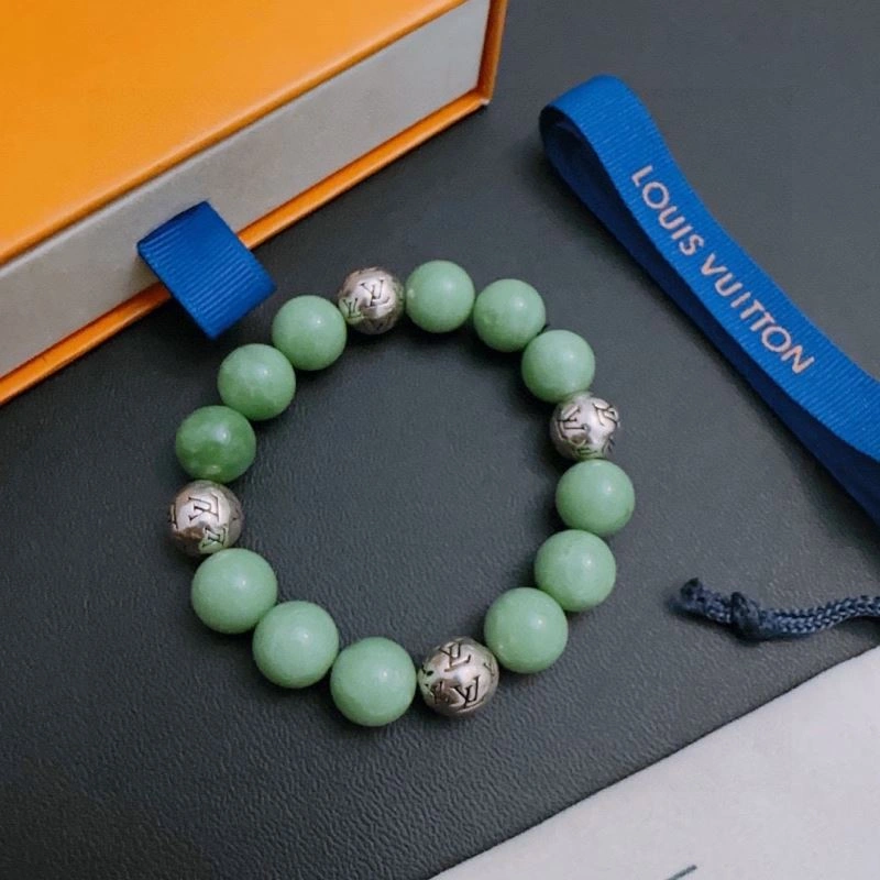 Comfortable Louis Vuitton Bracelets 250847