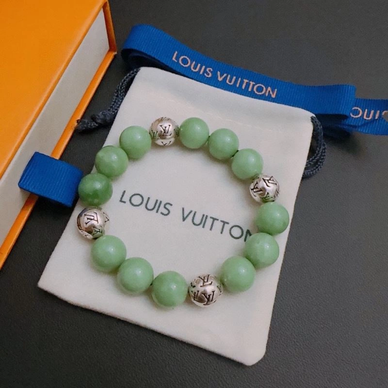 Comfortable Louis Vuitton Bracelets 250847