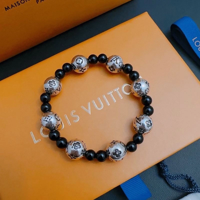 FastDry Louis Vuitton Bracelets 250841