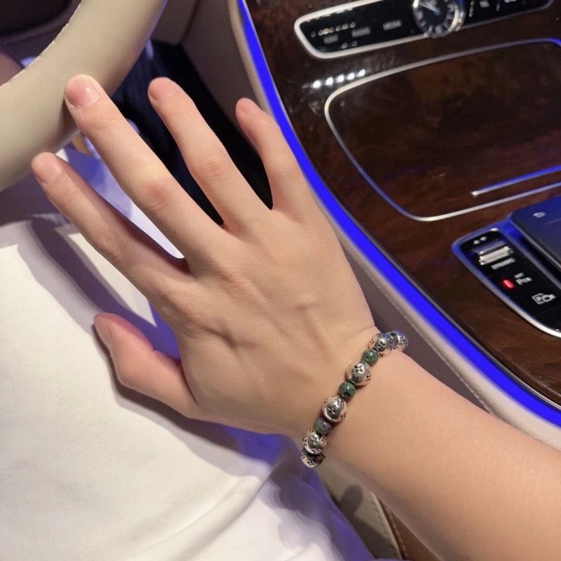 Louis Vuitton Bracelets Compact 250821