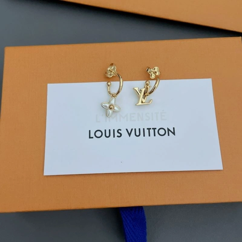 Louis Vuitton Bracelets Breathable 250843