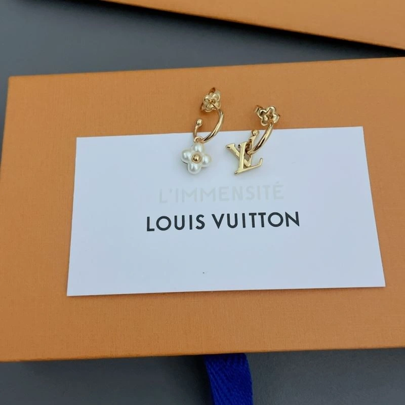 Louis Vuitton Bracelets Breathable 250843