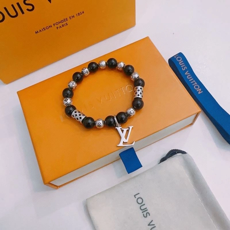 Casual Louis Vuitton Bracelets 250846