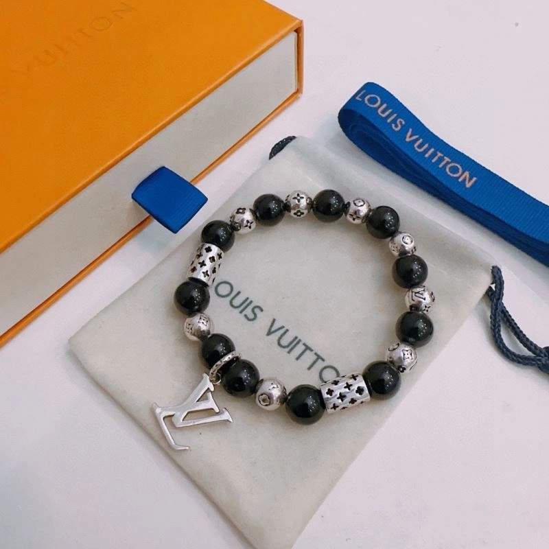 Casual Louis Vuitton Bracelets 250846