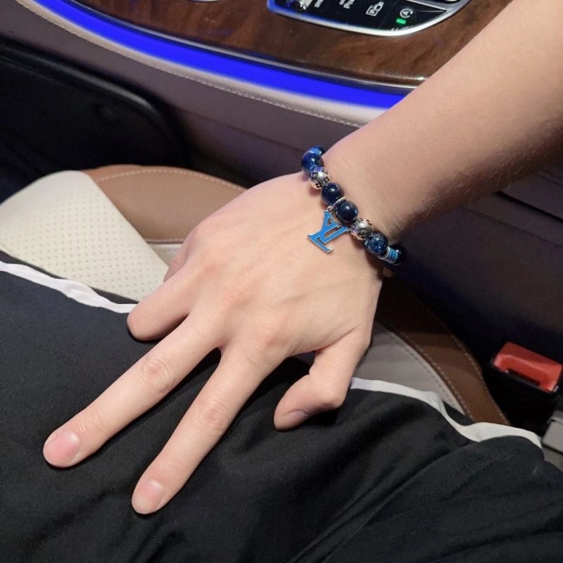 FastDry Louis Vuitton Bracelets 250835