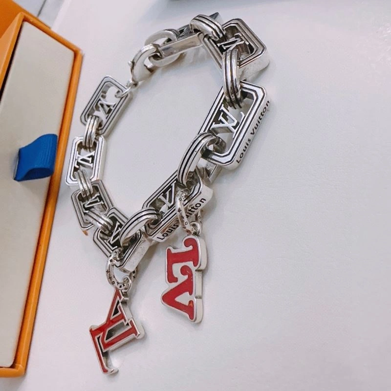 Louis Vuitton Bracelets FastDry 250852