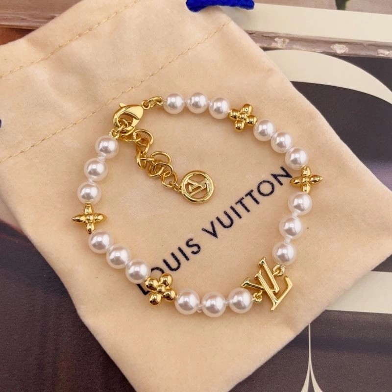 Louis Vuitton Bracelets OdorResistant 250850