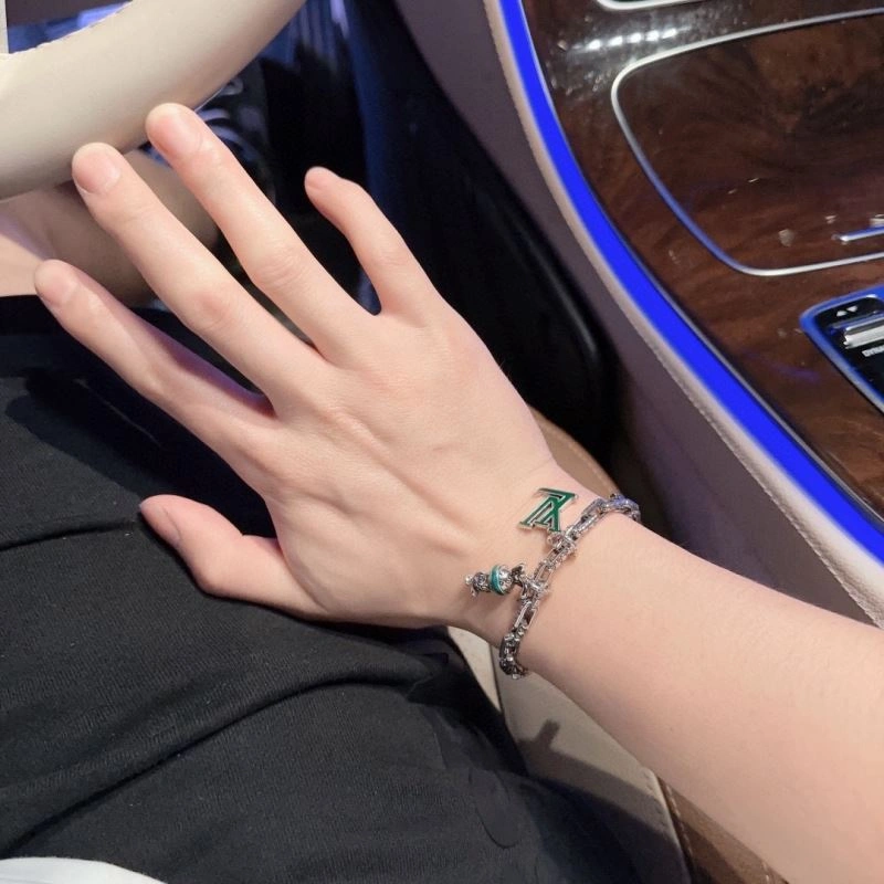 Functional Louis Vuitton Bracelets 250829
