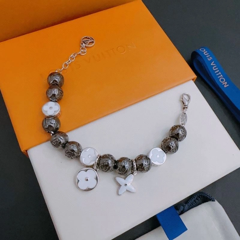 GoodFit Louis Vuitton Bracelets 250819