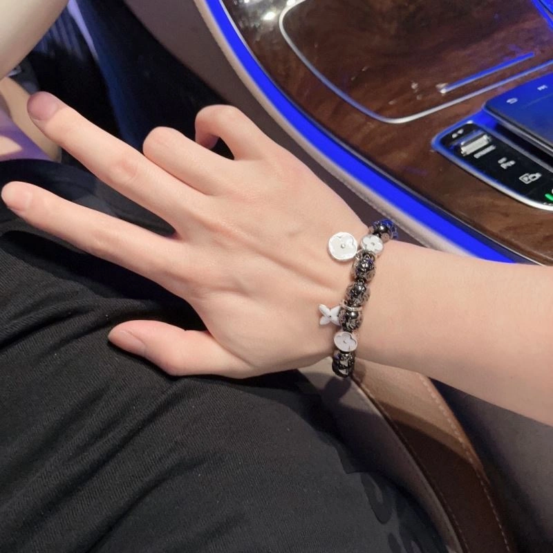 GoodFit Louis Vuitton Bracelets 250819