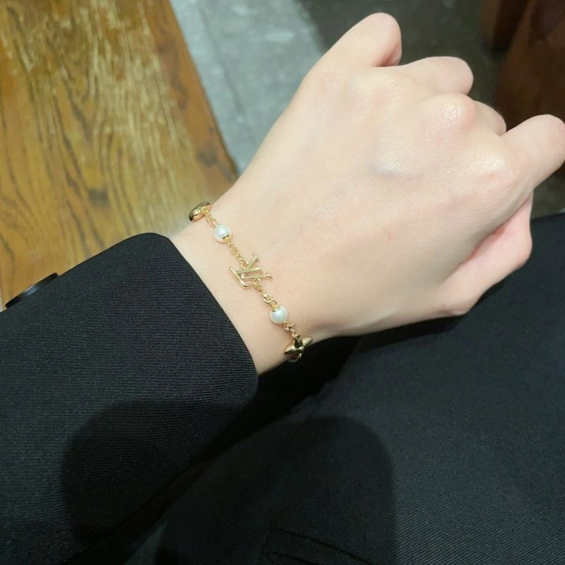 Louis Vuitton Bracelets GoodFit 250818