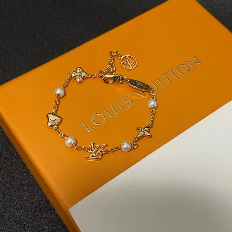 Louis Vuitton Bracelets GoodFit 250818