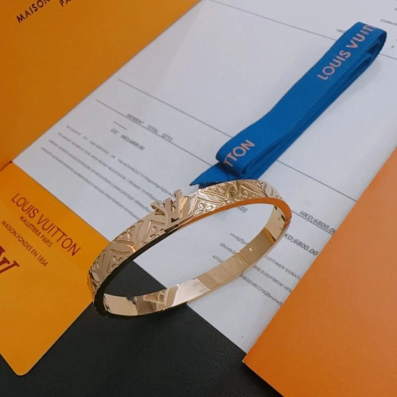 Louis Vuitton Bracelets OnTrend 250817