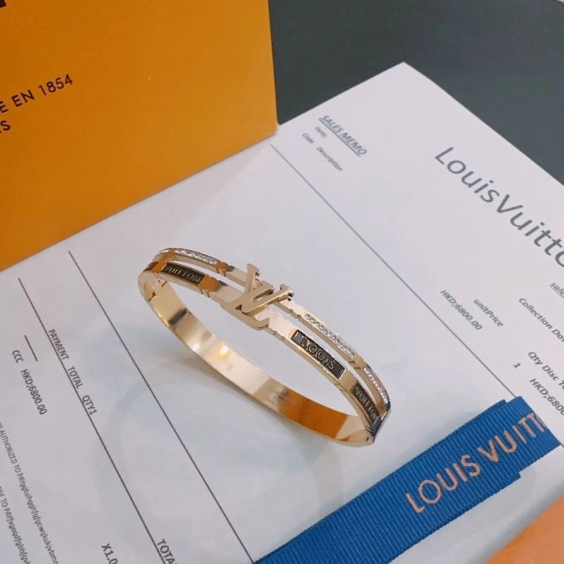 SunProtective Louis Vuitton Bracelets 250816