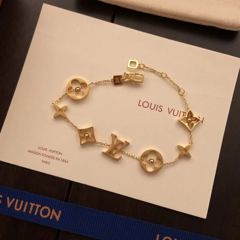 Louis Vuitton Bracelets SmartChoice 250815