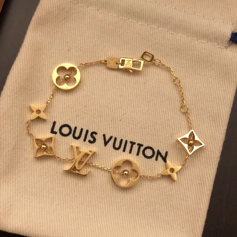 Louis Vuitton Bracelets SmartChoice 250815