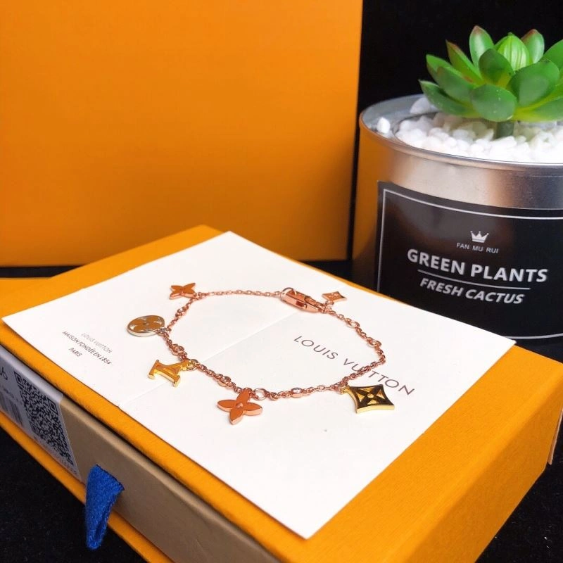 Timeless Louis Vuitton Bracelets 250801