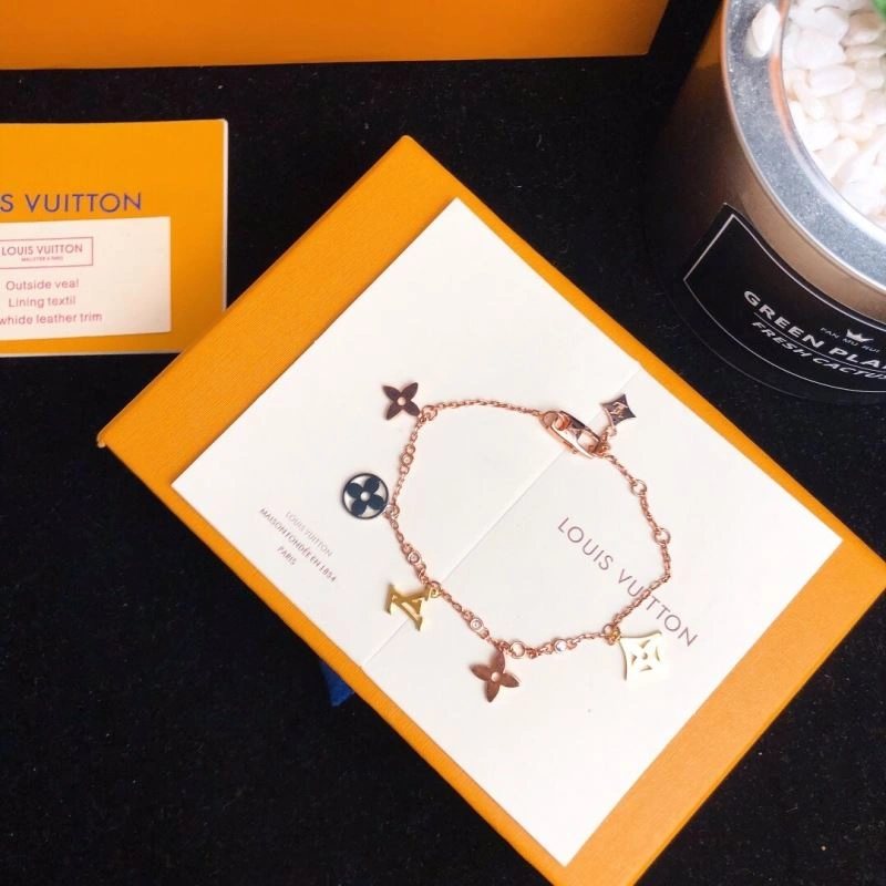 Timeless Louis Vuitton Bracelets 250801