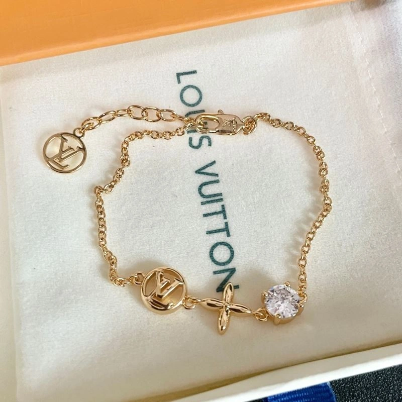 Louis Vuitton Bracelets OnTrend 250789
