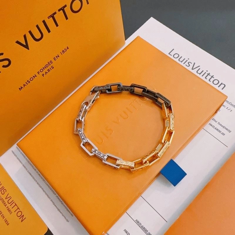 Youthful Louis Vuitton Bracelets 250811