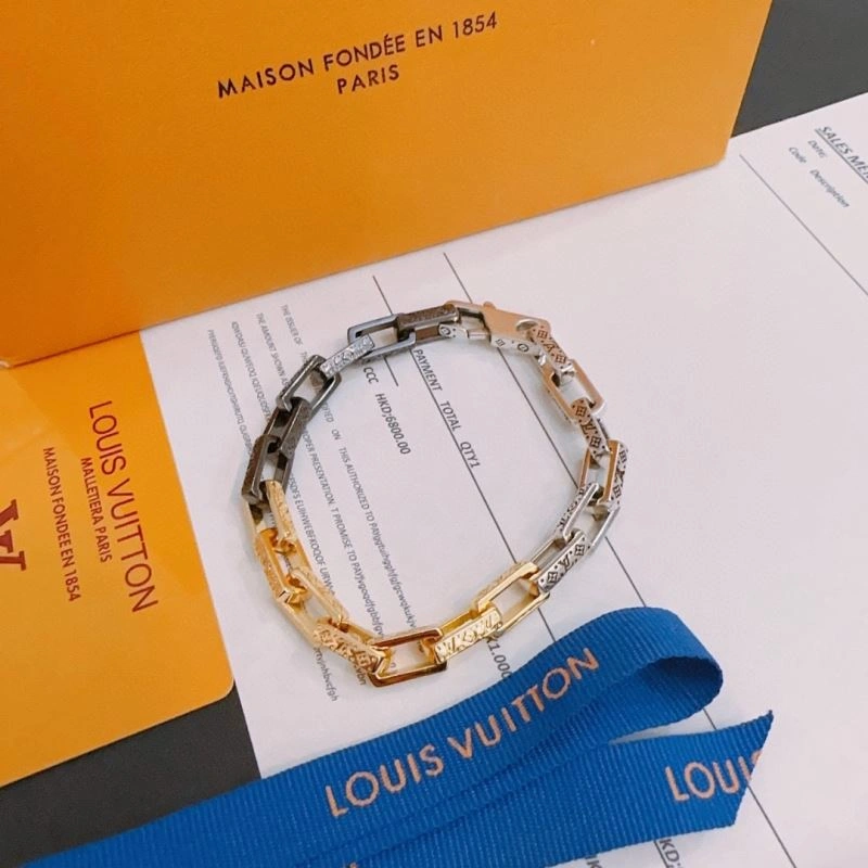 Youthful Louis Vuitton Bracelets 250811
