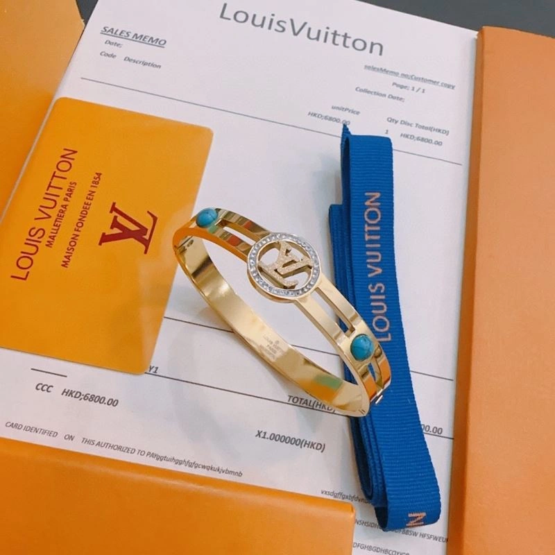 Fashionable Louis Vuitton Bracelets 250783