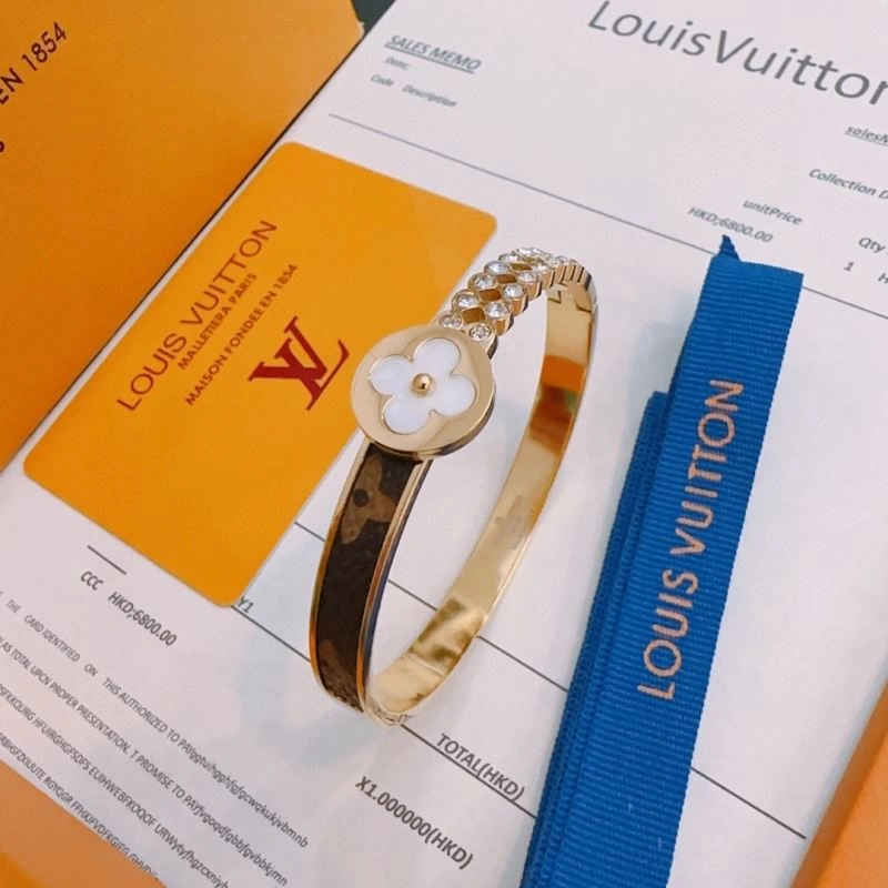 Louis Vuitton Bracelets SportInspired 250799