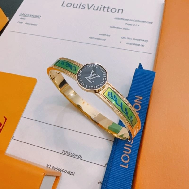 Louis Vuitton Bracelets Modern 250800