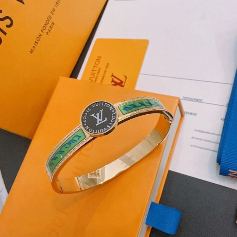 Louis Vuitton Bracelets Modern 250800