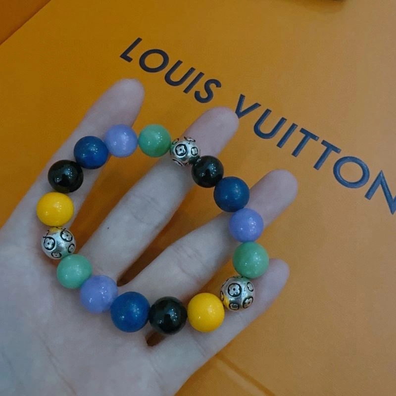 Practical Louis Vuitton Bracelets 250795