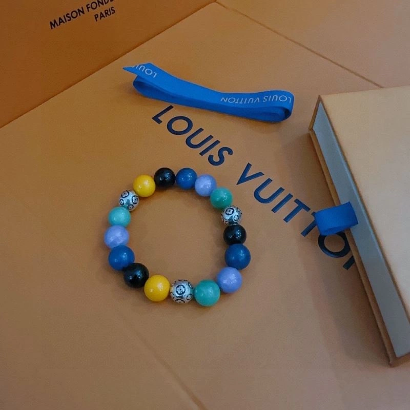 Practical Louis Vuitton Bracelets 250795