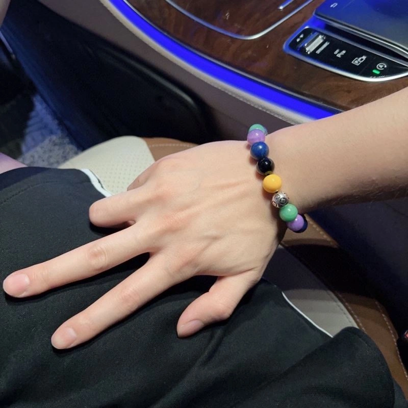 Practical Louis Vuitton Bracelets 250795