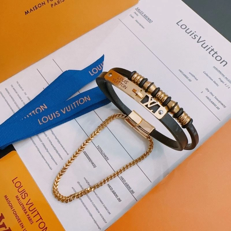 Vibrant Louis Vuitton Bracelets 250779