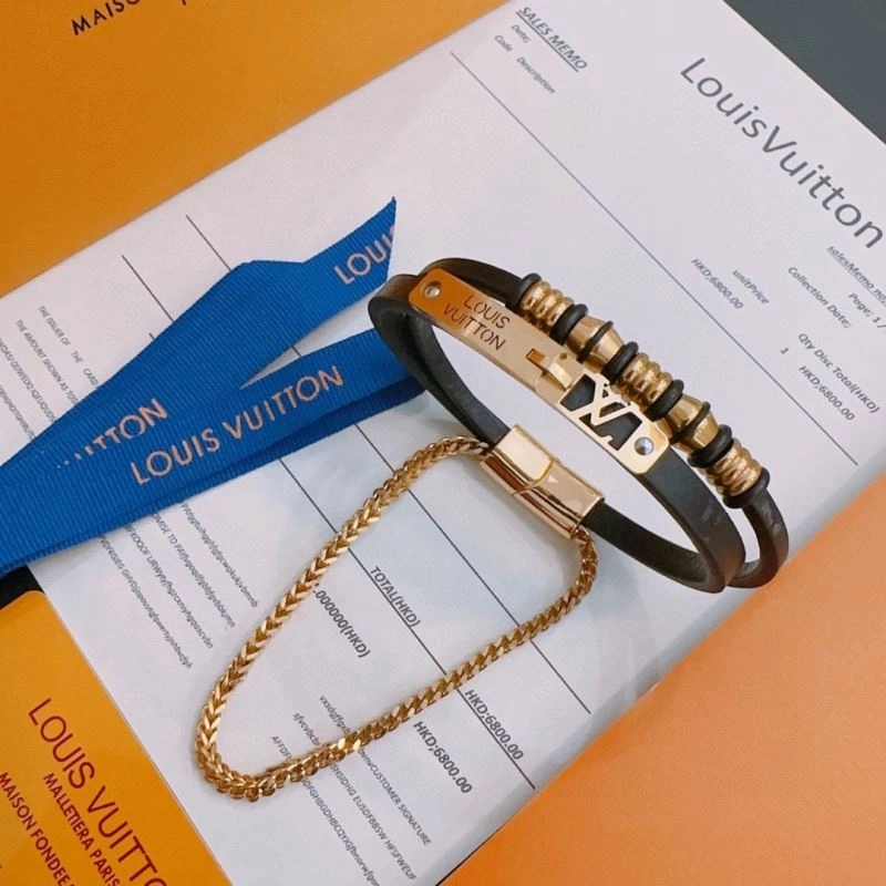 Vibrant Louis Vuitton Bracelets 250779