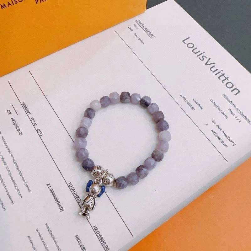 Louis Vuitton Bracelets Effortless 250778