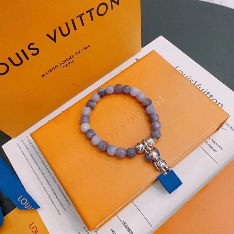 Louis Vuitton Bracelets Effortless 250778