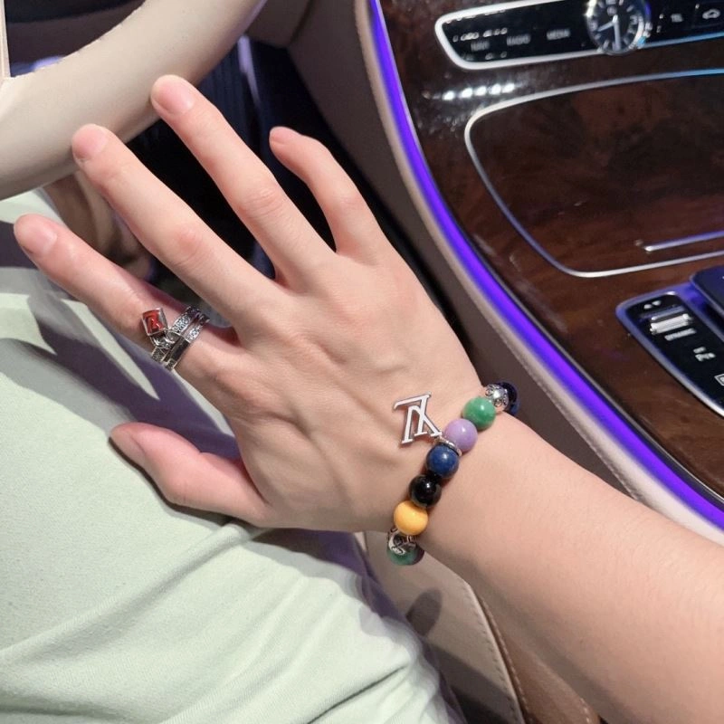 Louis Vuitton Bracelets StreetReady 250774
