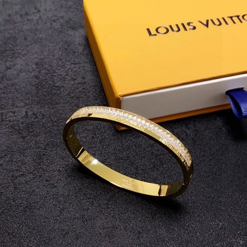 Seasonal Louis Vuitton Bracelets 250765